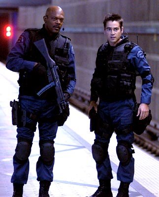   (Colin Farrell)     (Samuel L Jackson)   S.W.A.T.    (S.W.A.T.)