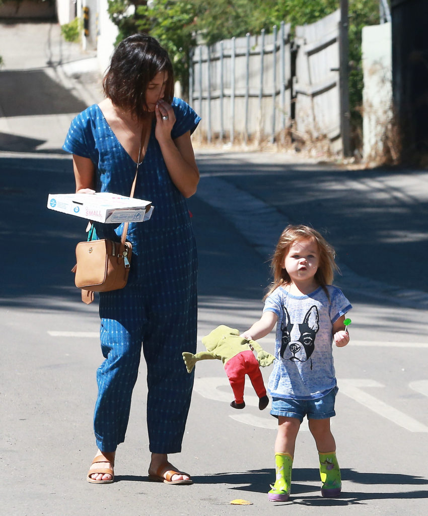 Exclusive... 51853611 Actress and proud mom Jenna Dewan takes her daughter Everly to The Coop indoor playground in Studio City, California on September 18, 2015. Jenna recently told People mag that her daughter is a huge 'Frozen' fan saying, “She definitely is a Frozen fan at the moment. All we do is dance to Frozen and it’s fun. Every now and again, I can get her to change it over and we listen to some actual fun pop music and she’ll be like, ‘Yeah, yeah, yeah, so Let It Go.’ ” FameFlynet, Inc - Beverly Hills, CA, USA - +1 (818) 307-4813